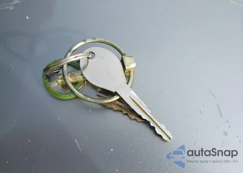 2000 Nissan Frontier Se-V6/Xe-V6 from USA, damaged, VIN 1N6ED27T6YC397078